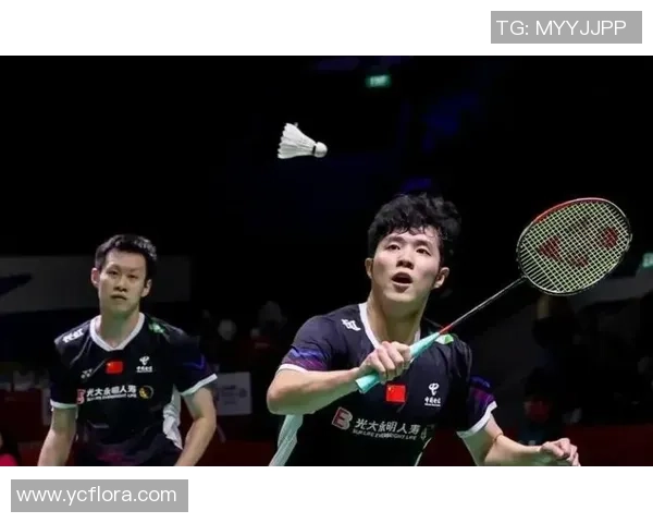 南京羽毛球队在邀请赛中以70分稳居积分榜首位展现强劲实力